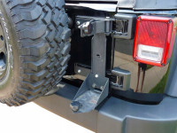 Крепление реечного домкрата на калитку Jeep Wrangler JK 2007-2017